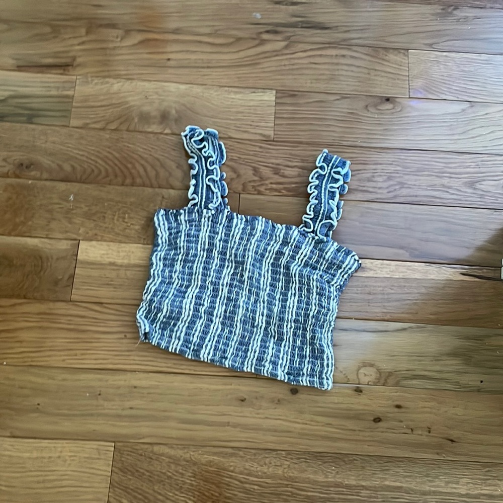 hollister top